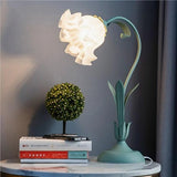Vintage Flower Table Lamp - Adjustable Arm Bedside Table Lamp for Elegant Lighting 3